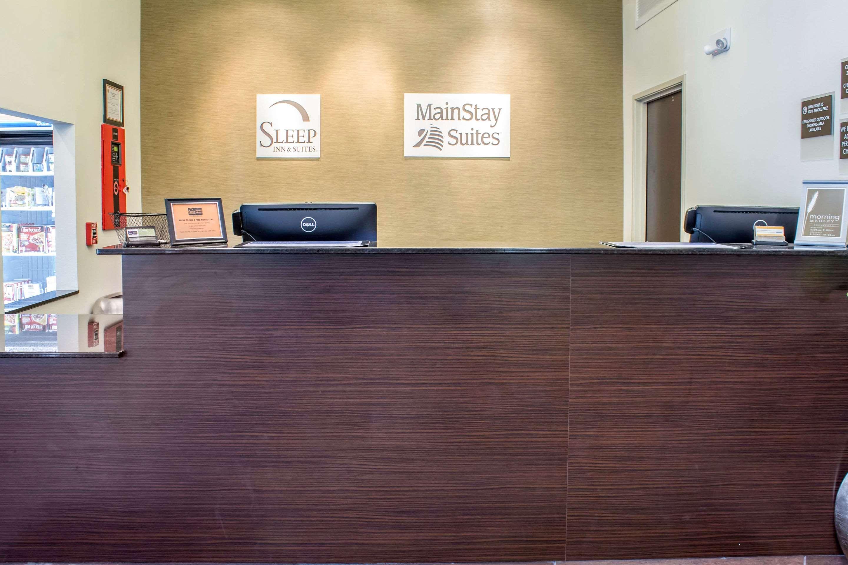 Sleep Inn & Suites Lincoln University Area מראה חיצוני תמונה