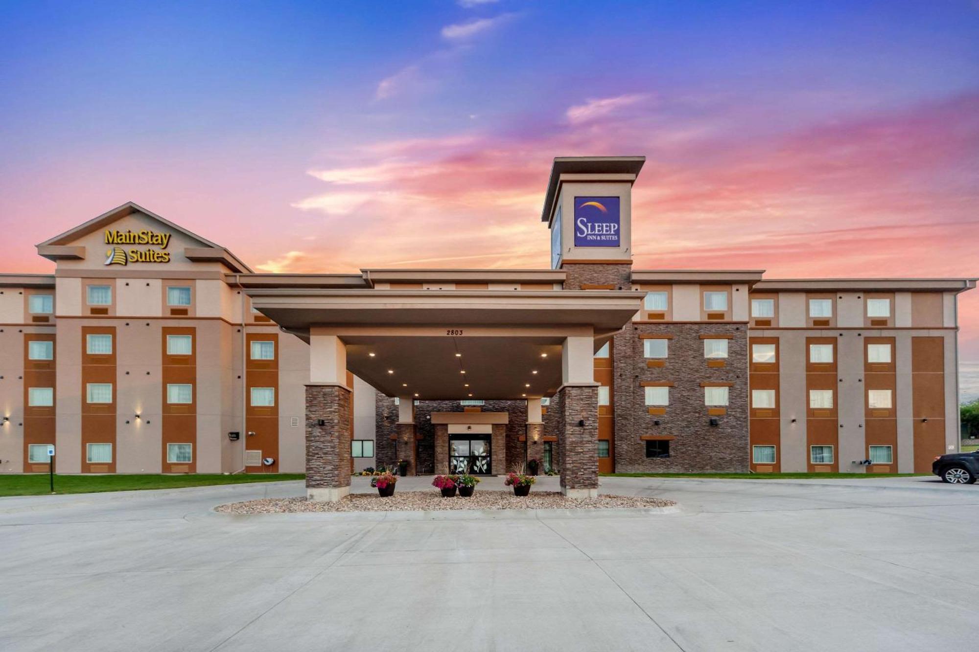 Sleep Inn & Suites Lincoln University Area מראה חיצוני תמונה